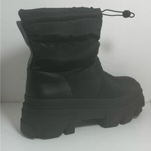 Black Women's Boots